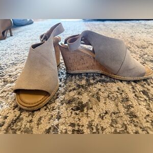 Franco Sarto Tan Wedge Sandals